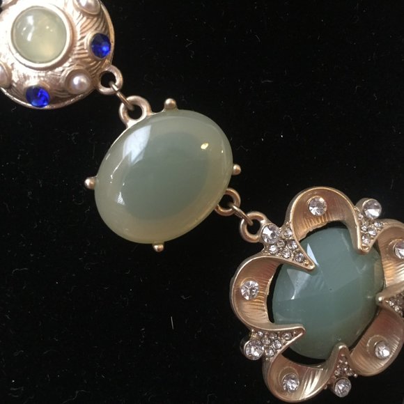 Matte Gold Colored Floral Statement Necklace - Picture 5 of 10